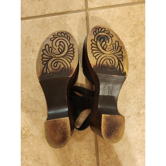 B.O.C. Black NATASHA Closed Toe Buckle Mule Clogs Size 9 M - Picture 6 of 7